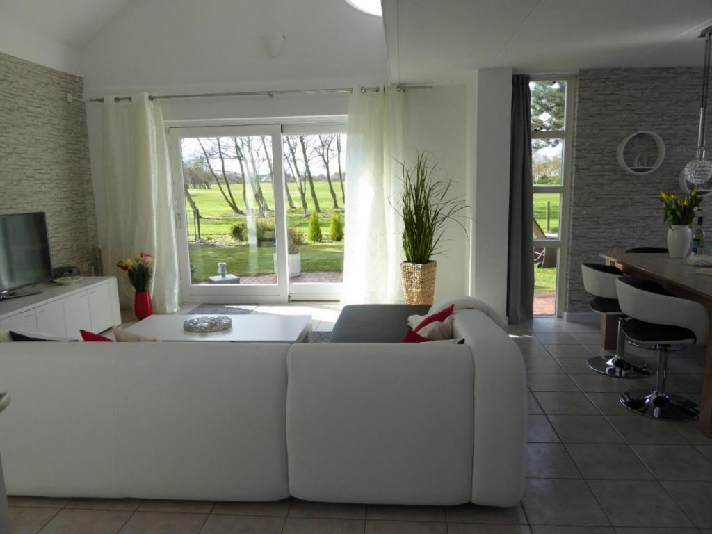 יוליאנאדורפ Villa Beach & Golf מראה חיצוני תמונה